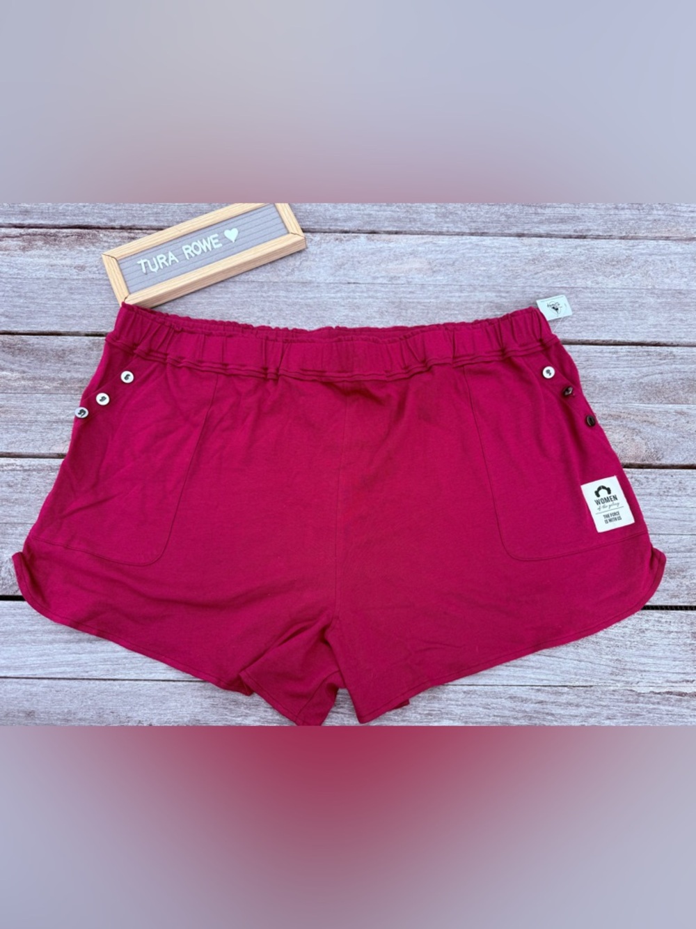 Disney Parks Star Wars "Women of the Galaxy" shorts size 1X NWT